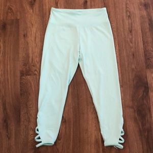 Balance collection workout leggings